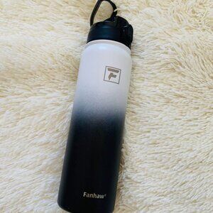 Fanhaw Insulated Stainless Steel Water Bottle 32OZ, white / black